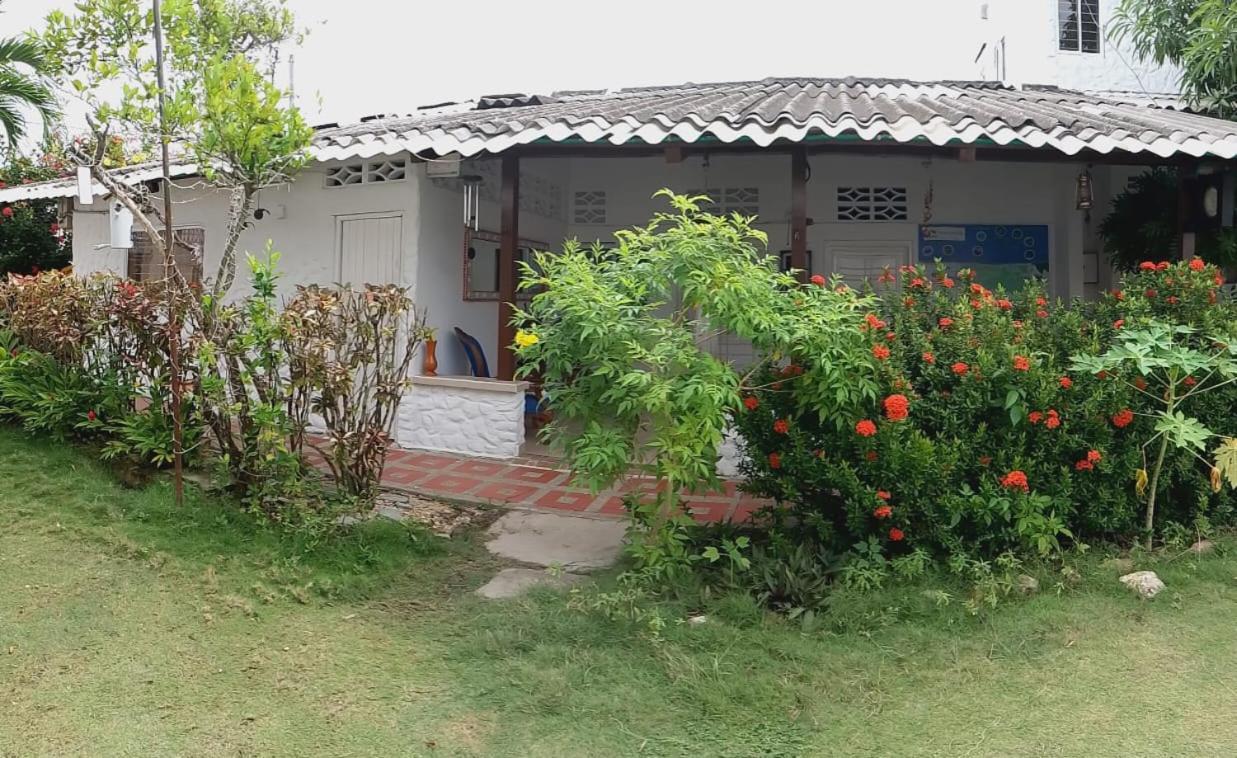 Hostal Del Mar - Tolú 外观 照片